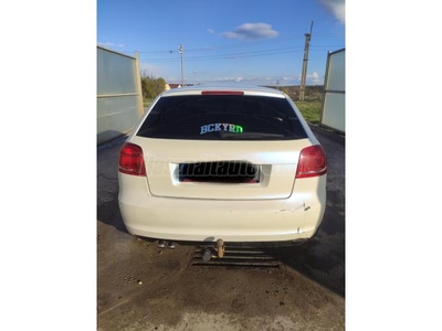 AUDI A3 1.9 TDI e Attraction DPF