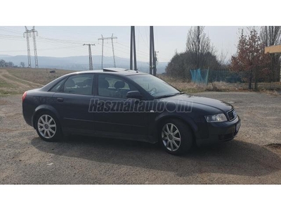 AUDI A4 1.8 T quattro