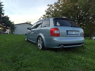 AUDI A4 Avant 1.8 T S-line