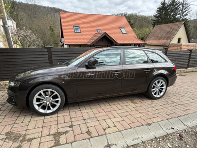 AUDI A4 Avant 2.0 TDI e DPF