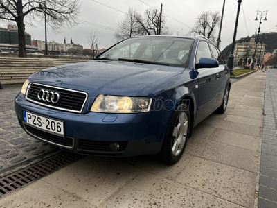 AUDI A4 Avant 2.4 V6 Multitronic