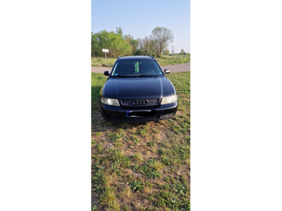 AUDI A4 Avant quattro 1.9 TDI