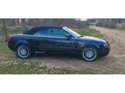 AUDI A4 CABRIO 2.5 V6 TDI