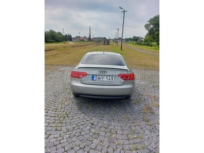 AUDI A5 Coupé 3.0 TDI DPF quattro