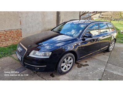 AUDI A6 Avant 2.4 V6 quattro