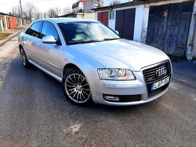 AUDI A8 quattro 3.0 V6 TDI Tiptronic ic DPF