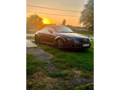 AUDI TT Coupe 1.8 T