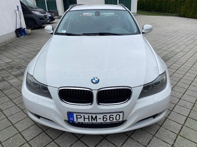 BMW 3-AS SOROZAT 318d Touring FULL SERVICE!HIBAKÓDMENTES!