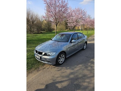 BMW 318i