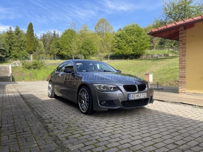 BMW 325i (Automata)