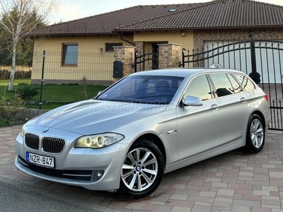 BMW 5-ÖS SOROZAT 530d Touring (Automata)