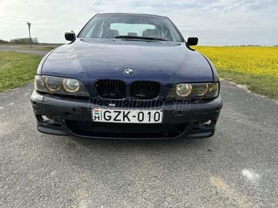 BMW 523i (Automata)