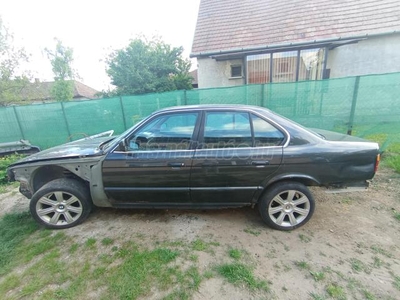 BMW 525i 24V