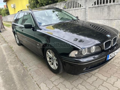 BMW 525i Touring Exclusive felszereltség. kézi váltó