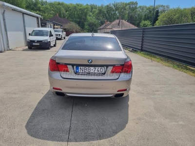 BMW 740d xDrive (Automata)