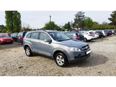 CHEVROLET CAPTIVA 2.4 LS FWD (5 személyes ) SZERVÍZKÖNYV!!