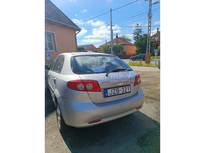 CHEVROLET LACETTI 1.4 16V Star AC