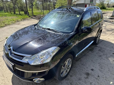 CITROEN C-CROSSER 2.2 HDi Exclusive (7 személyes ) /4x4/BŐR/251eKM