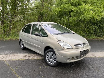 CITROEN XSARA PICASSO 2.0 Exclusive (Automata) VÁLTÓ-FELÚJÍTVA!Mo.-i!10-ÉVE-1TULAJ!PANORMÁMA!ŰLÉSFŰTÉS!TEMPOMAT!DIGITKLÍMA!AZON