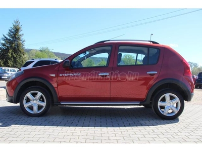 DACIA SANDERO 1.6 Stepway