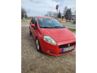 FIAT GRANDE PUNTO 1.4 T-Jet Dynamic