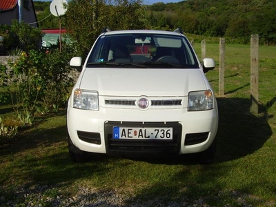 FIAT PANDA 1.2 4x4 Climbing Klímás! Friss nagyszervíz! 112ezer km!