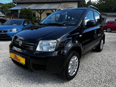 FIAT PANDA 1.3 Mjet 4x4 Climbing NÉVRE ÍRVA!FRISS MŰSZAKI!!!VÉGIG VEZETETT SZK!!!2011 MODELL!!