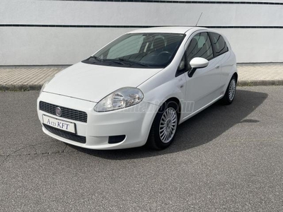 FIAT PUNTO Grande1.4 8V Dynamic