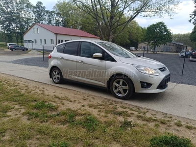 FORD C-MAX 1.0 EcoBoost Titanium