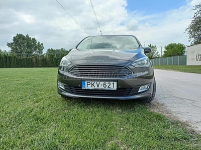 FORD C-MAX 1.5 EcoBoost Titanium