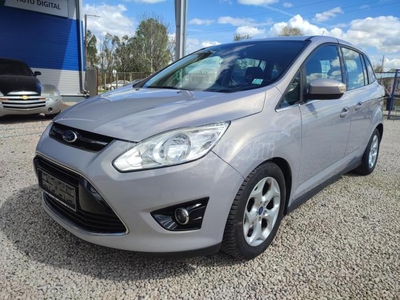 FORD C-MAX Grand1.6 SCTi EcoBoost Titanium [7 személy] holttérfigyelő. tempomat. első szélvédőfűtés