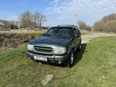 FORD EXPLORER 4.0 V6 (Automata)