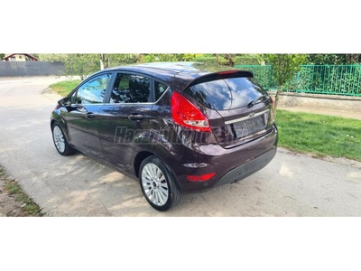 FORD FIESTA 1.25 Titanium