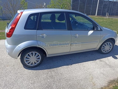 FORD FIESTA 1.3 Fresh Plus