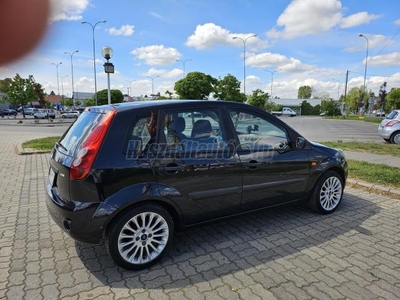 FORD FIESTA 1.4 TDCi Fresh Plus 1 TULAJDONOS kevés kilométer