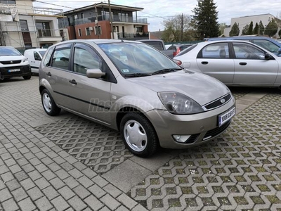 FORD FIESTA 1.4 TDCi Ghia (Automata)