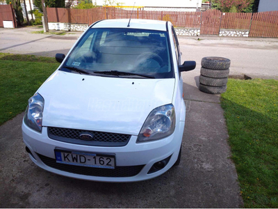 FORD FIESTA 1.4 TDCi Ghia