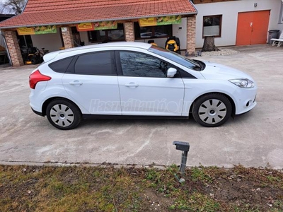 FORD FOCUS 1.0 GTDi EcoBoost Trend