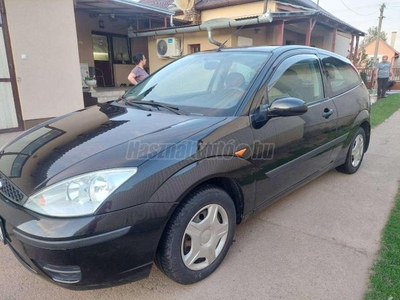 FORD FOCUS 1.4 Ambiente