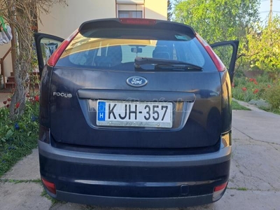 FORD FOCUS 1.4 Ambiente