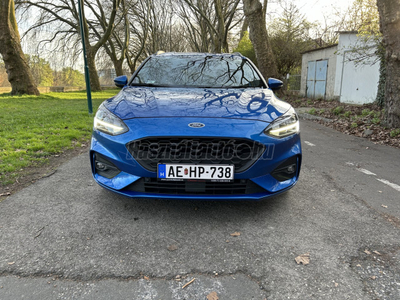 FORD FOCUS 1.5 EcoBoost ST-Line 182 LE!