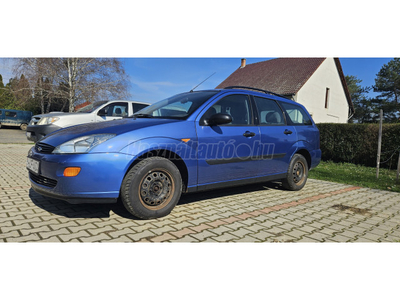 FORD FOCUS 1.6 Ambiente