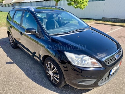 FORD FOCUS 1.6 Ambiente Rozsdamentes.Vonóhorog.Szervizkönyv!!!