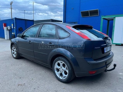 FORD FOCUS 1.6 Collection