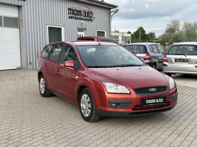 FORD FOCUS 1.6 Collection KLIMA/ABS/VONÓHOROG/SZ.KÖNYV