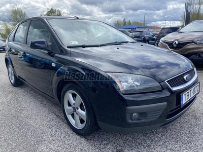 FORD FOCUS 1.6 Ghia