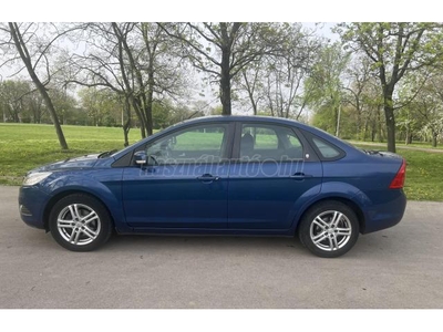 FORD FOCUS 1.6 Ghia