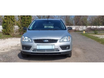 FORD FOCUS 1.6 Sport