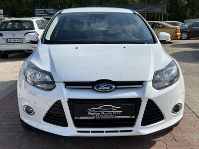 FORD FOCUS 1.6 Ti-VCT Titanium GARANTÁLT 194.000.KM.SZERVIZKÖNYV.VIZSGALAP.2XDIGITKLÍMA.TEMPOMAT.MEGKÍMÉLT!