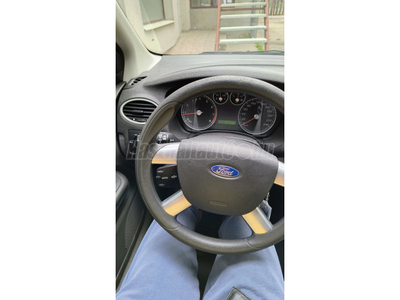 FORD FOCUS 1.6 Trend